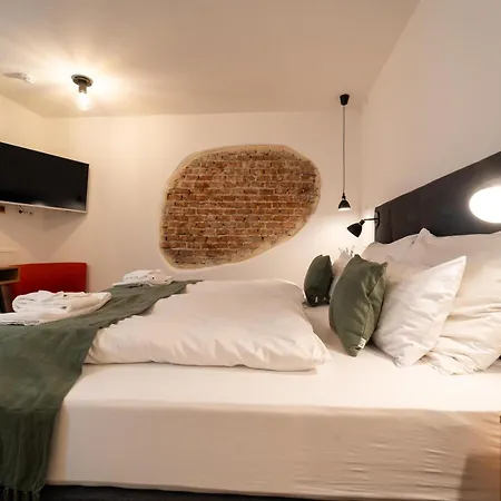 Ξενοδοχείο με διαμερίσματα Dreamcation Altstadthotel - Mikro Mit Kueche & Self Check-in Ρέγκενσμπουργκ