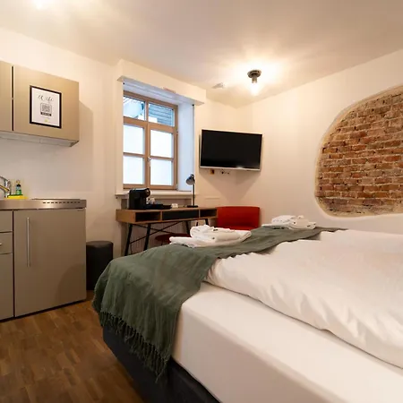 Dreamcation Altstadthotel - Mikro Mit Kueche & Self Check-in