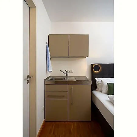 Dreamcation Altstadthotel - Mikro Mit Kueche & Self Check-in Appart hôtel Ratisbonne