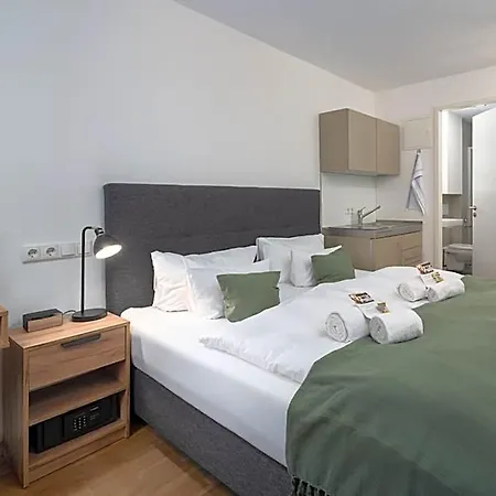 Appart hôtel Dreamcation Altstadthotel - Mikro Mit Kueche & Self Check-in 3*