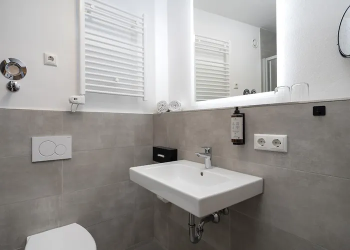 Aparthotel Dreamcation Altstadthotel Regensburg, Mikro Mit Küche 3*
